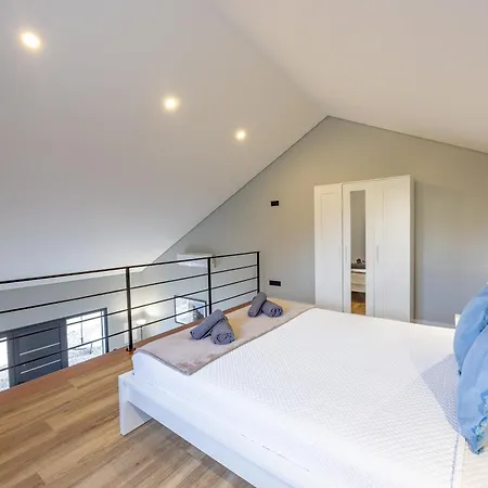 Trail House By Your Key Madeira Santana (Madeira)